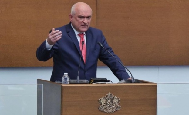 Депутатите изслушват служебния министър председател Димитър Главчев относно уволнения и