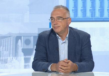 Антон Кутев: Мотивите в решението на Конституционния съд са политически